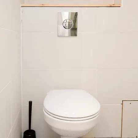 Apartment Montsejour - T2 Climatise Avec Filet Et Fauteuil Suspendu *