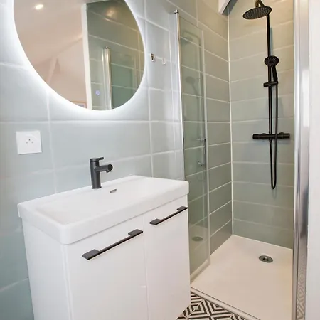 Montsejour - T2 Climatise Avec Filet Et Fauteuil Suspendu *